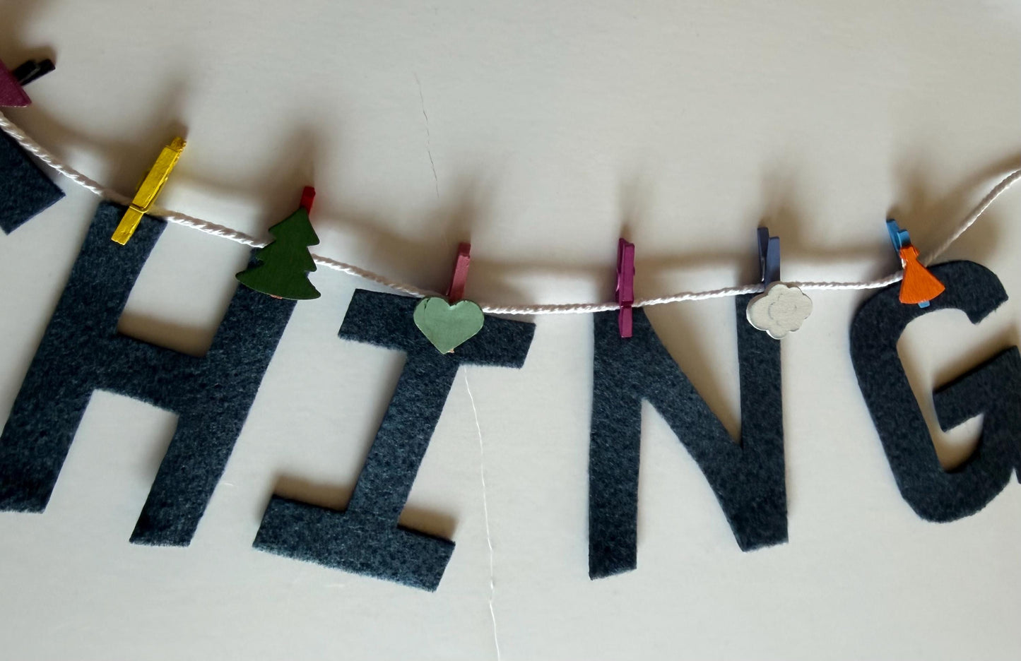 Happy Everything Banner Clothesline Garland for Holidays and Home Decoration