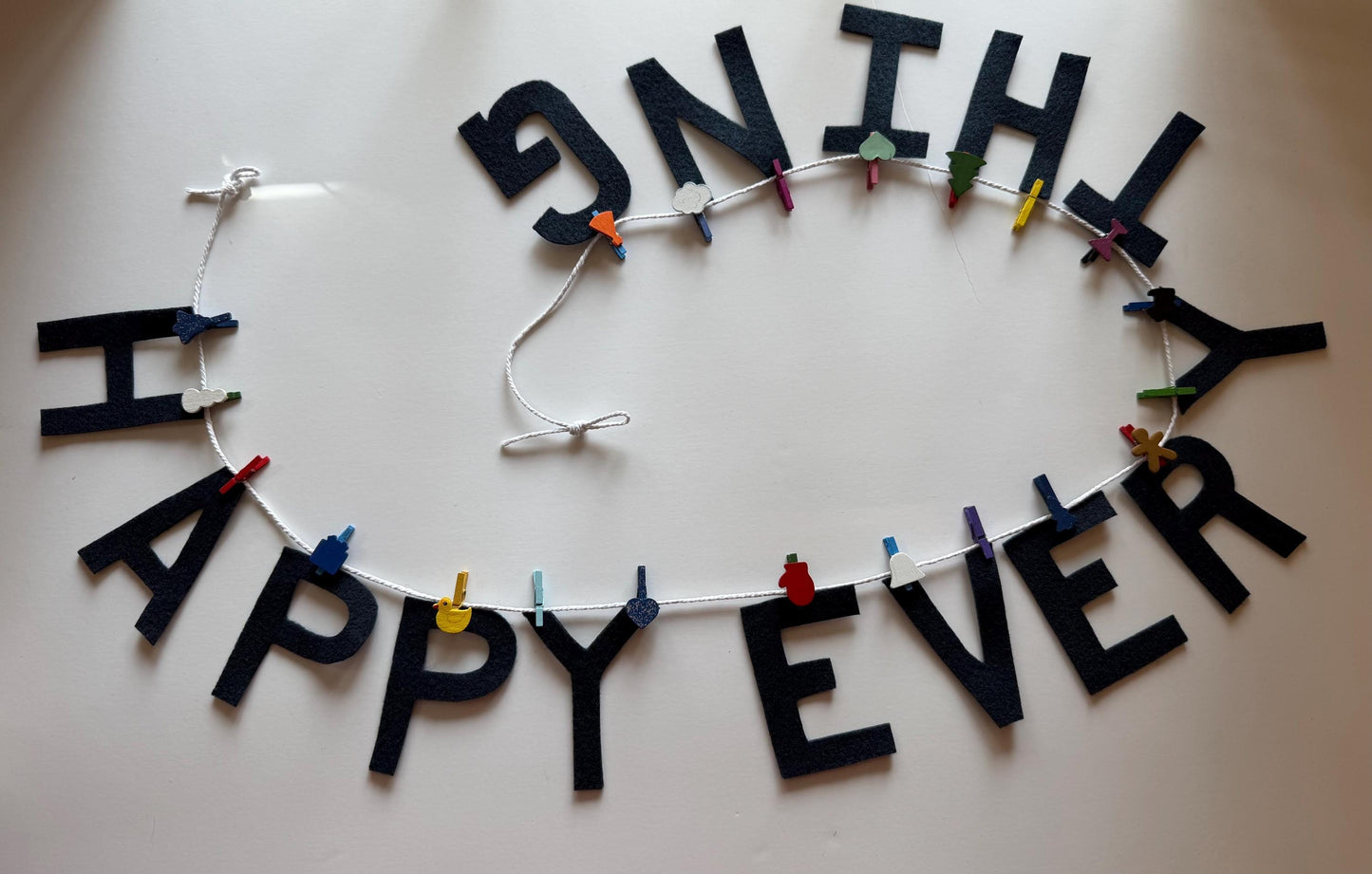 Happy Everything Banner Clothesline Garland for Holidays and Home Decoration