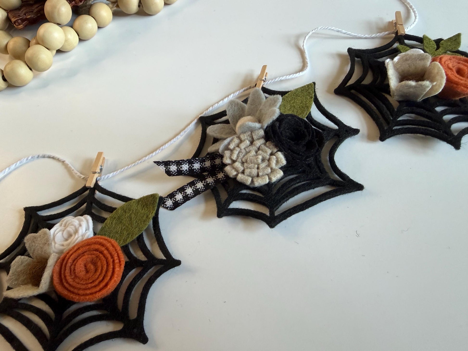 Halloween Spider Web Banner with Felt Flowers, Neutral Garland for October, Floral Bunting Wall Hanging for Decoration