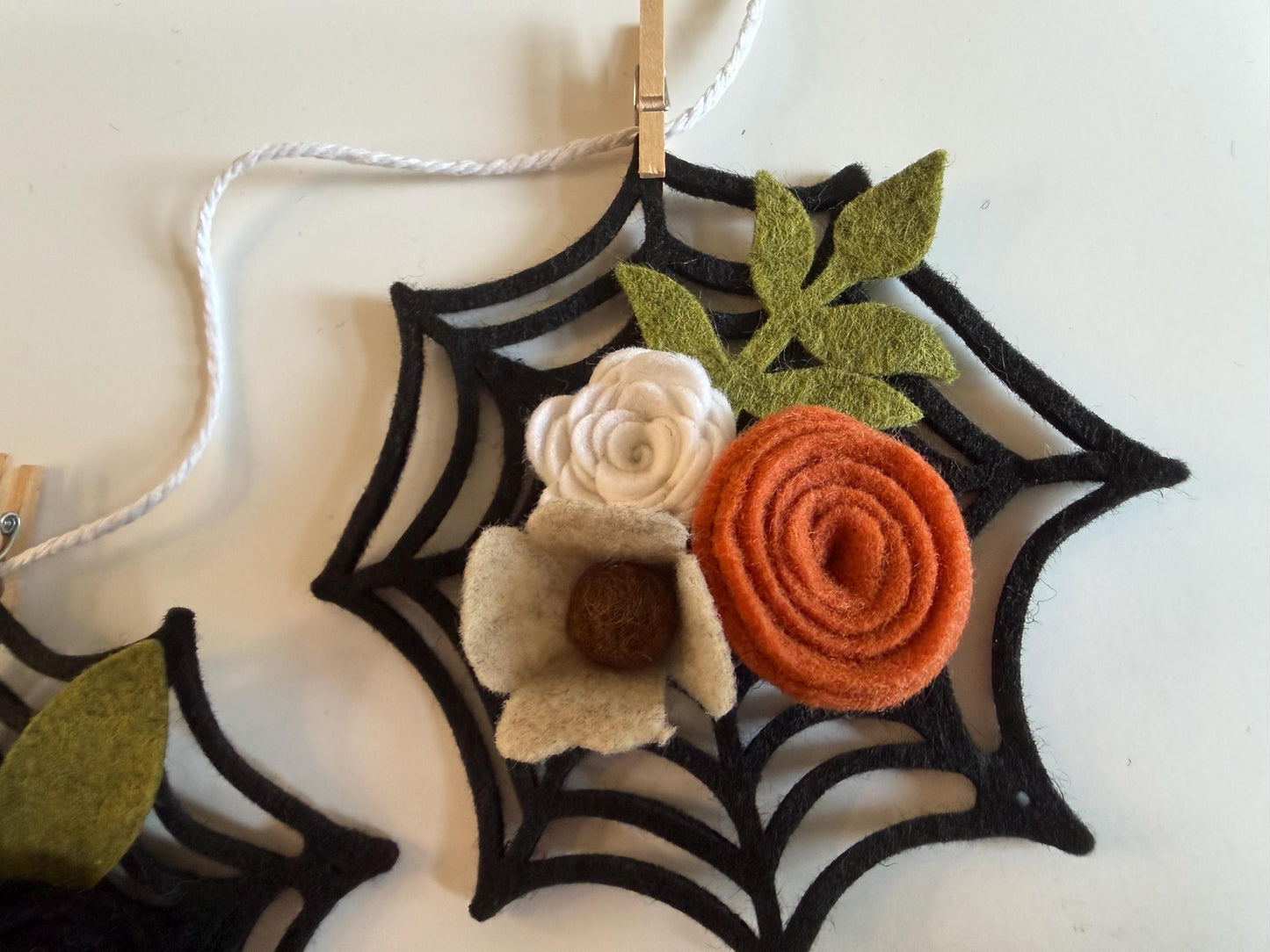 Halloween Spider Web Banner with Felt Flowers, Neutral Garland for October, Floral Bunting Wall Hanging for Decoration