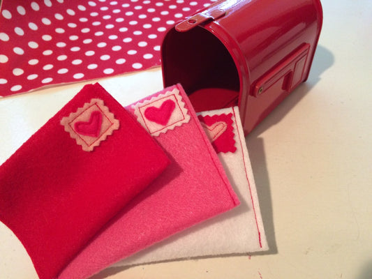Pretend Play Mailbox Set with 3 Felt Valentine's Day Envelopes, Pencil and Stationary