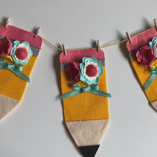 Pencil Flag Pennant Banner School Bunting Felt Flower Garland Teacher Wall Hanging Decoration for September