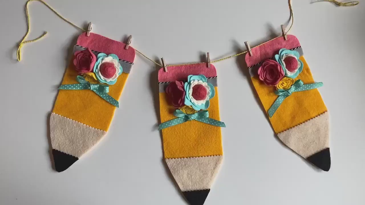 Pencil Flag Pennant Banner School Bunting Felt Flower Garland Teacher Wall Hanging Decoration for September