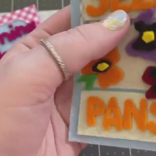 Gardening Miniature Felt Clothesline Banner Garland Bunting Decoration