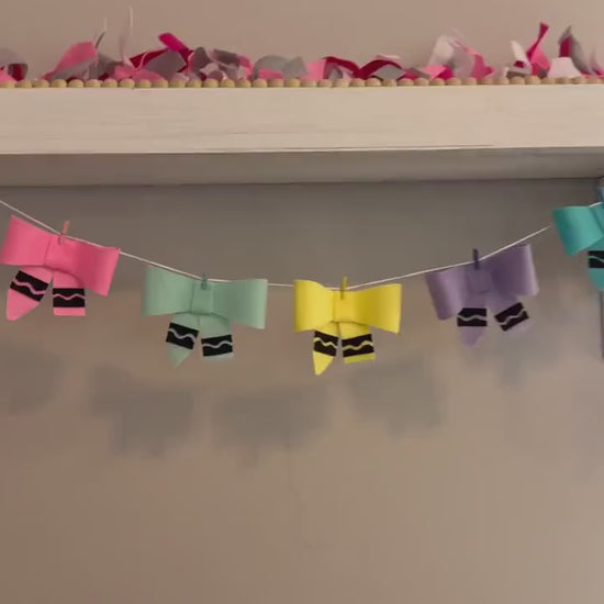 Crayon Bow Felt Garland, Pastel Classroom Banner, Art Bunting, Teacher Bulletin Board Wall Hanging Decoration