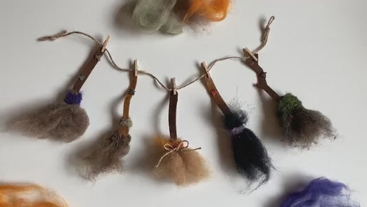 Felted Witch’s Brooms Miniature Clothesline Banner Garland Bunting Wall Hanging Decoration for Halloween