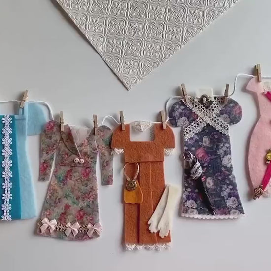 Regency Era Women’s Dresses Clothesline Banner, Laundry Line Garland, 1800s Fashion Bunting for Parties and Decoration