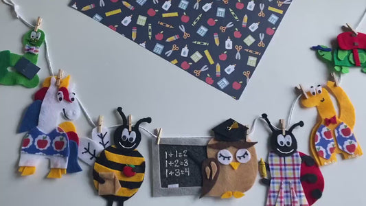 Back to School Animals Banner, School Garland, September Bunting, Wall Hanging Decoration for Teacher