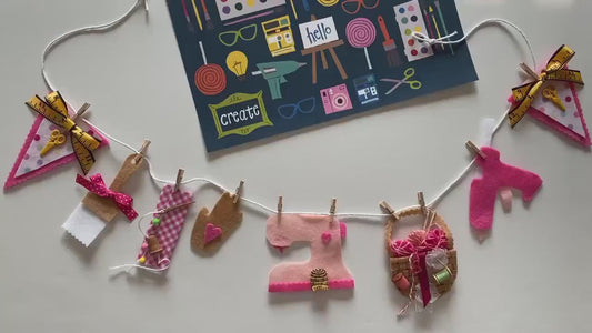 Crafting Banner, Miniature Felt Craft-Lovers Garland, Crafters Bunting, Wall Hanging Decoration for Craft or Sewing Room