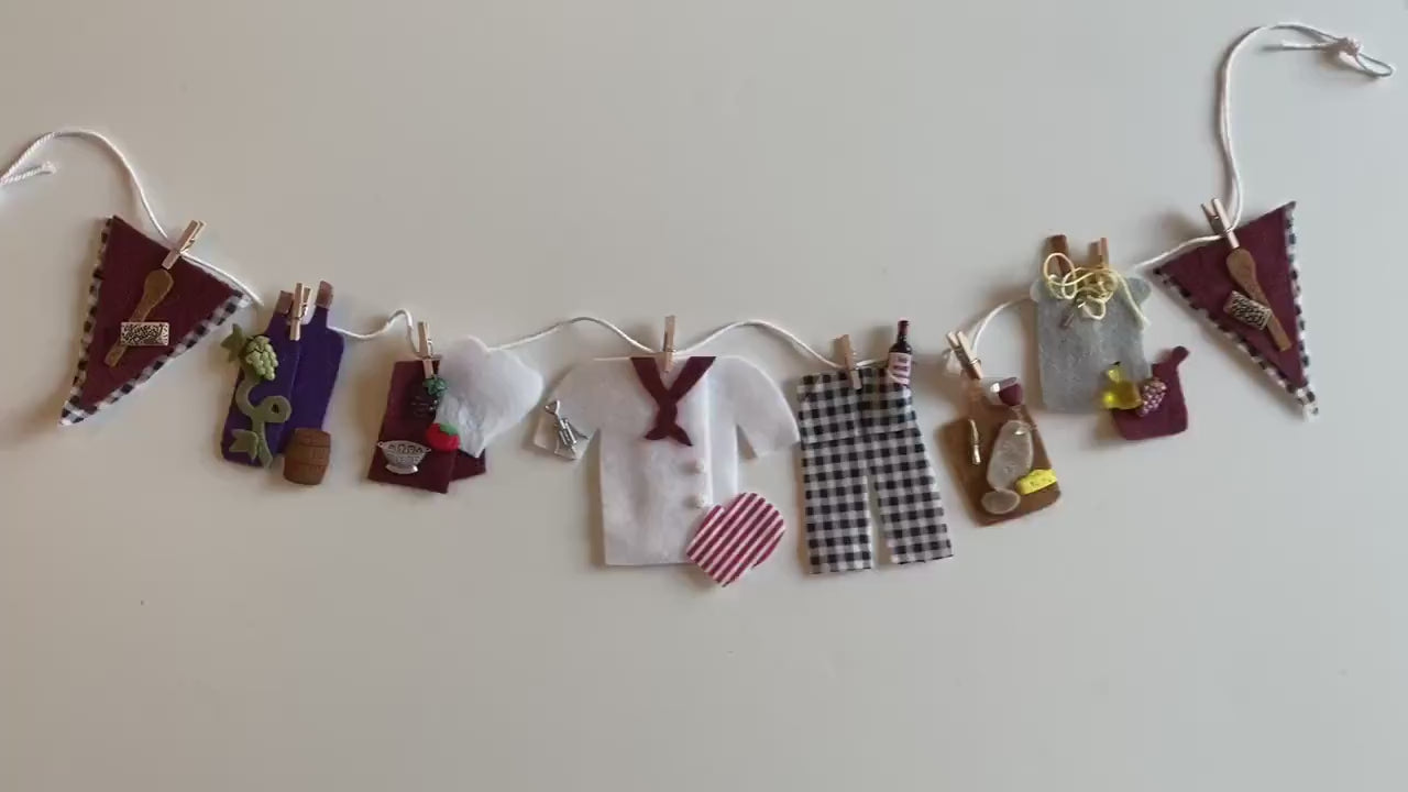 Italian Chef Miniature Felt Clothesline Banner Wine Garland Wall Hanging Bunting Decoration for Wine Lovers