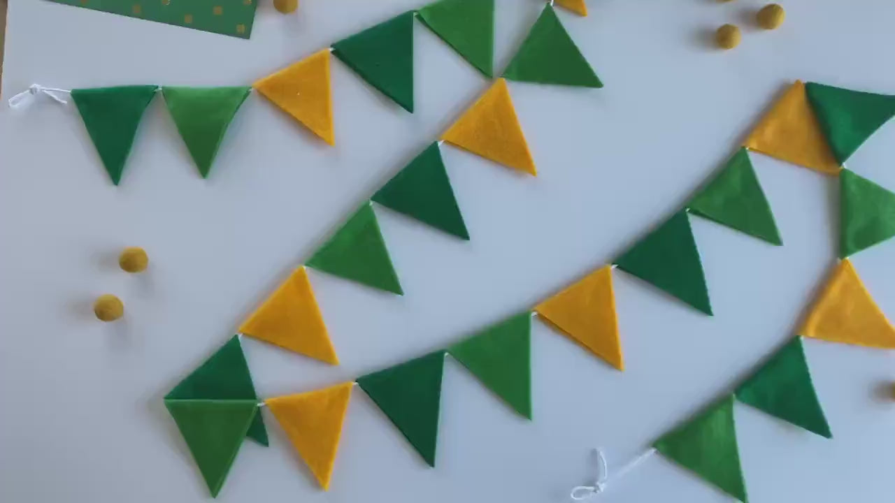 Triangle Bunting, St Patrick’s Day Green and Yellow Triangle Flag Garland, Mardi Gras Bunting, 6 feet long Felt Mantel Swag