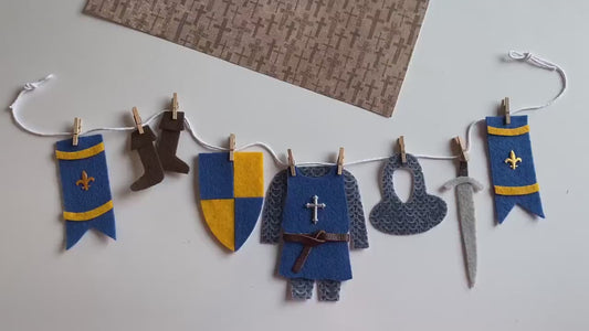 Medieval Knight’s Chainmail Armor Clothesline Banner, Miniature Felt Laundry Line Decoration, Bunting, Garland for Party or Renaissance Fair