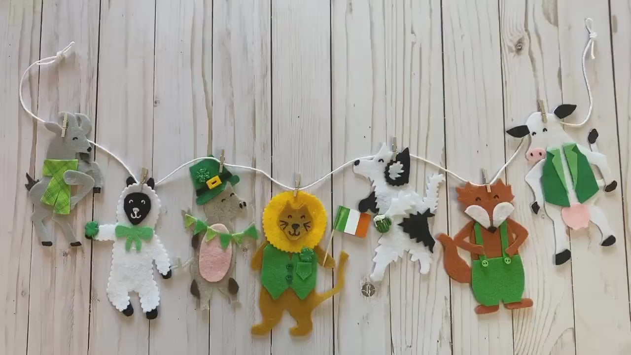 St. Patrick’s Day Animals Banner March Garland Farm Animals Bunting Wall Hanging Decoration