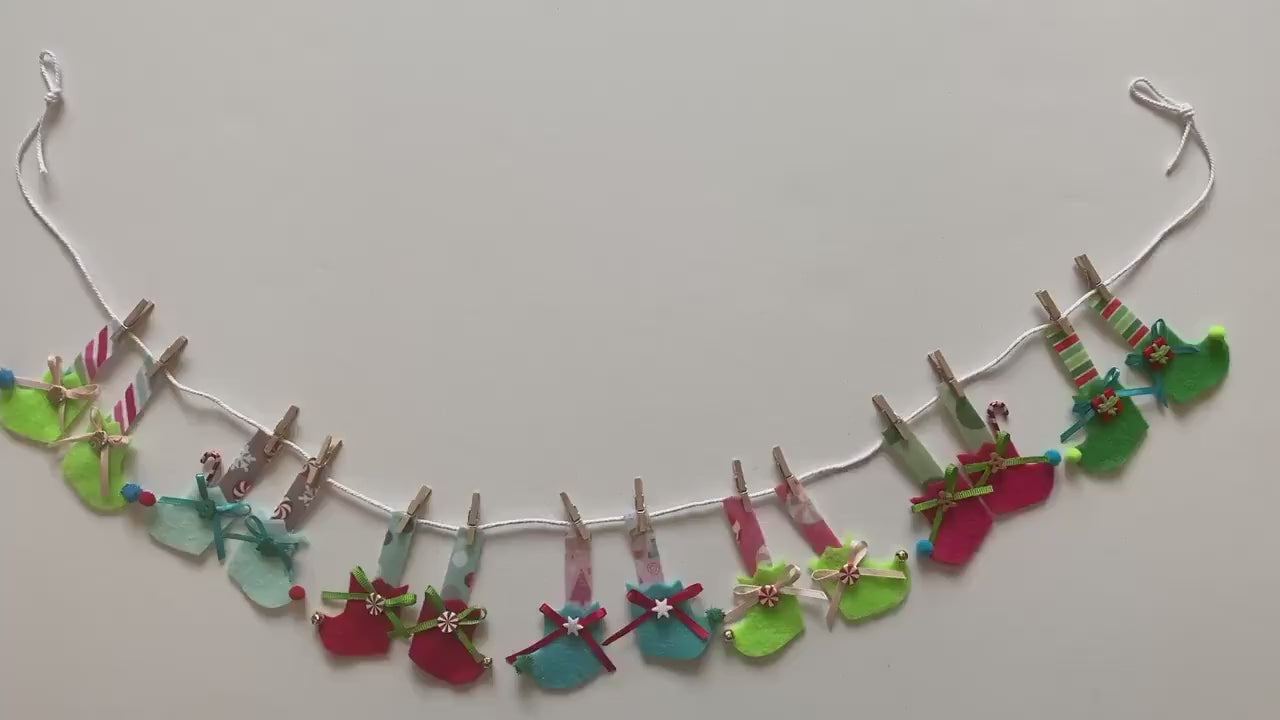 Elf Stockings Banner, Miniature Felt Elf Legs and Feet Garland, Shoes Bunting Tiered Tray Decor, Wall Hanging Decoration for Christmas