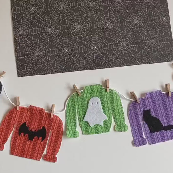 Halloween Sweater Miniature Clothesline Banner Felt Garland Bunting Wall Hanging Decoration with Cauldron, Spider, Bat, Ghost, Cat & Pumpkin
