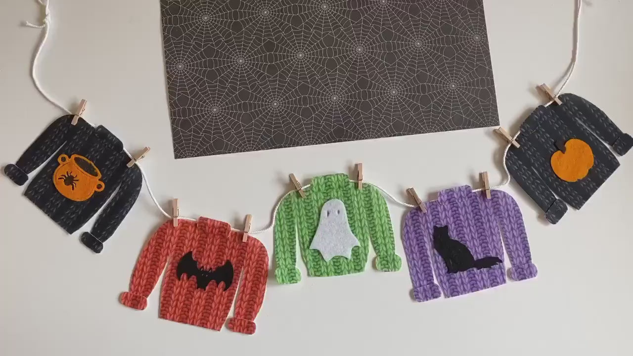Halloween Sweater Miniature Clothesline Banner Felt Garland Bunting Wall Hanging Decoration with Cauldron, Spider, Bat, Ghost, Cat & Pumpkin