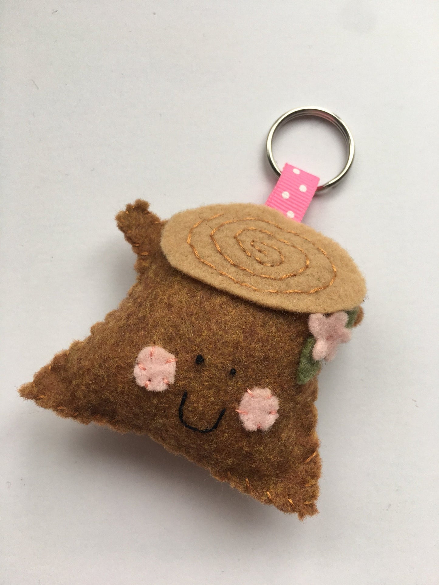 Happy Tree Stump Woodland Forest Felt Keychain Kawaii Keychain Large Keychains for Kids Backpack Accessories Backpack Keychains