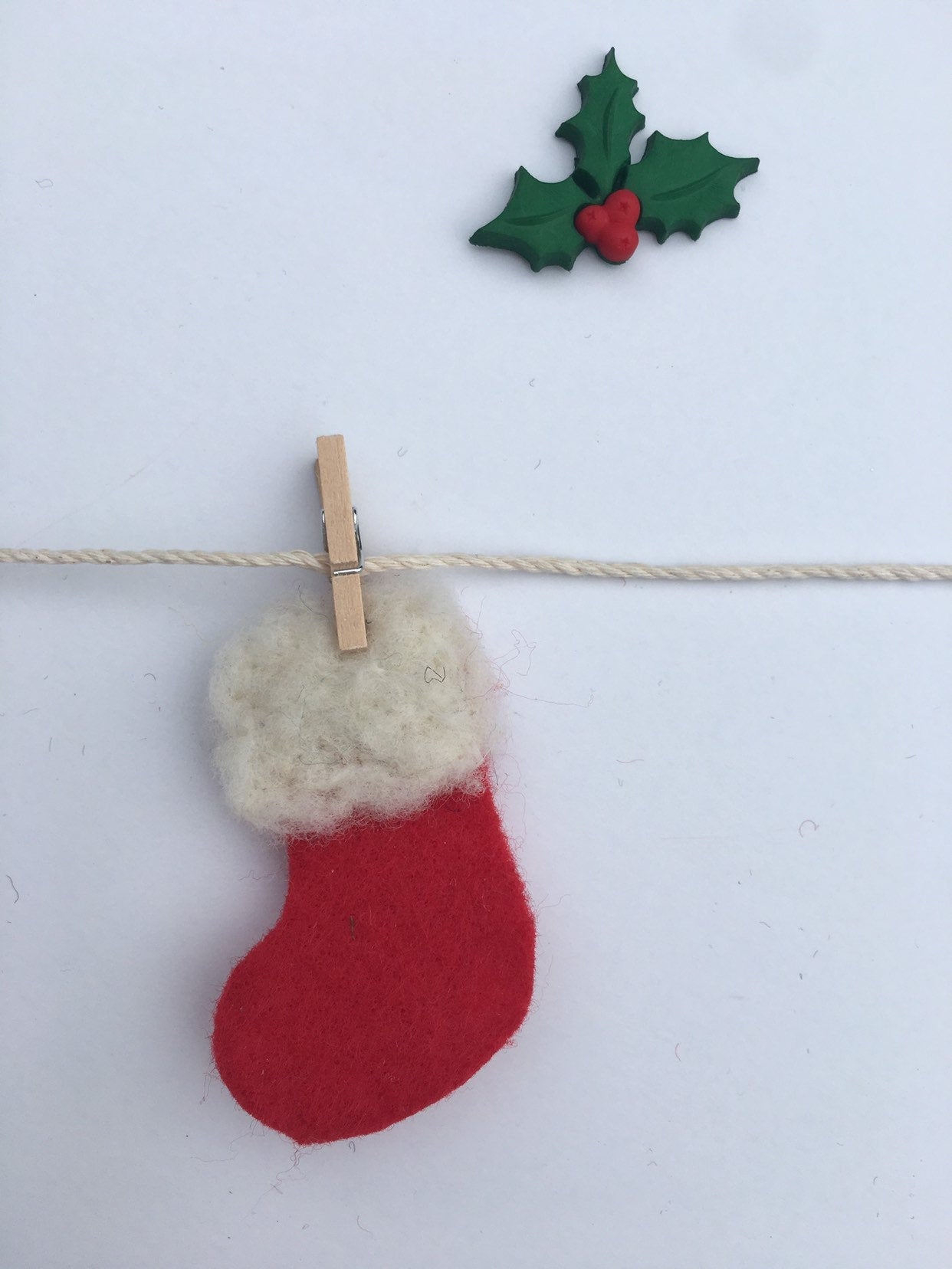 Miniature Felted Santa & Mrs. Claus Clothesline Banner Christmas Decoration Bunting Garland Wall Hanging