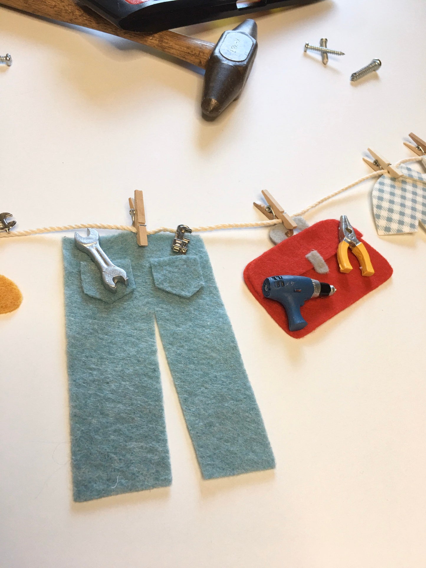 Tool Man Felt Miniature Clothesline Banner Garland Decoration Wall Hanging for Father’s Day