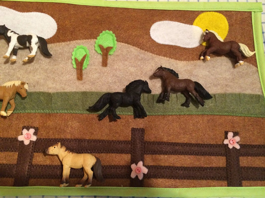 Felt Horse Playland Meadow Playmat: Includes 4 horse toys