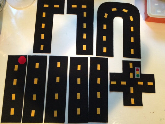 Felt Road Pieces with Stop Sign and Stoplight